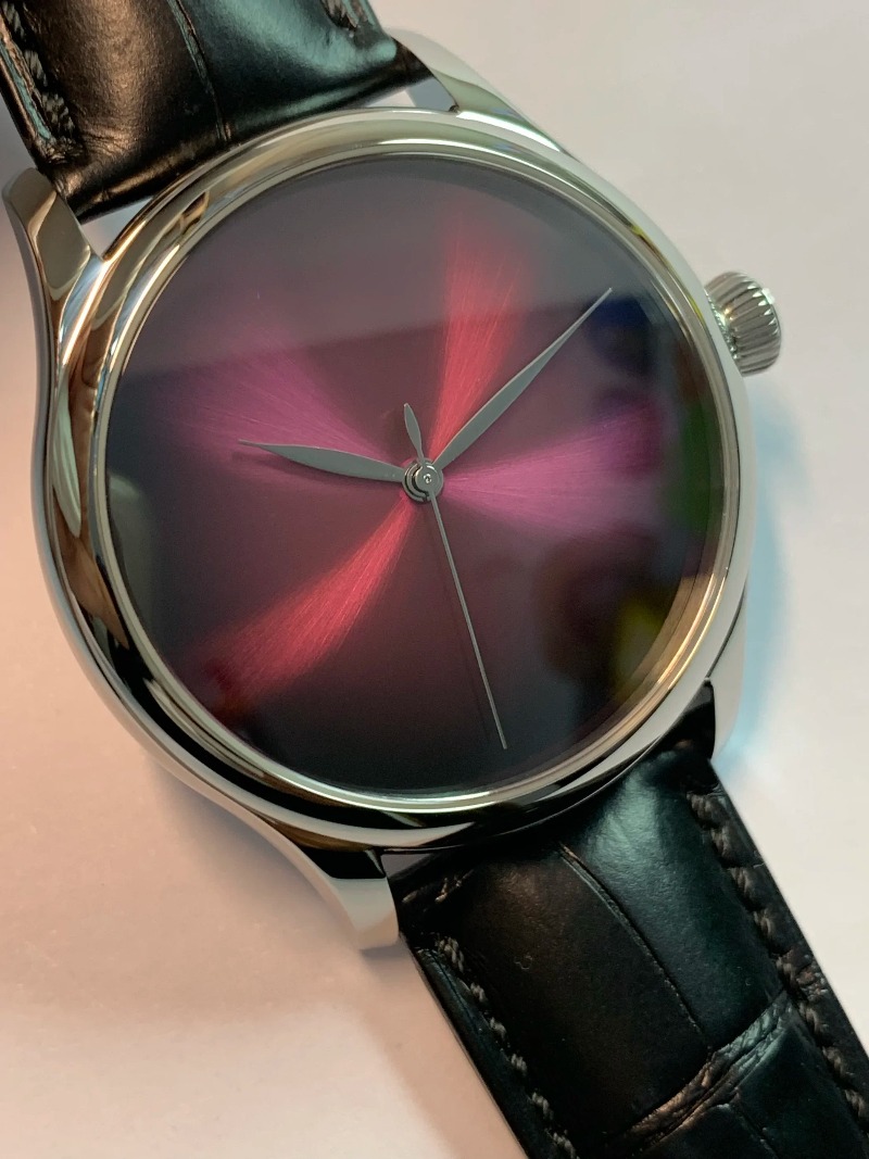 ساعة يد بدون عقارب، حركة سويسر - مراجعة Jewellery Watches وسعره