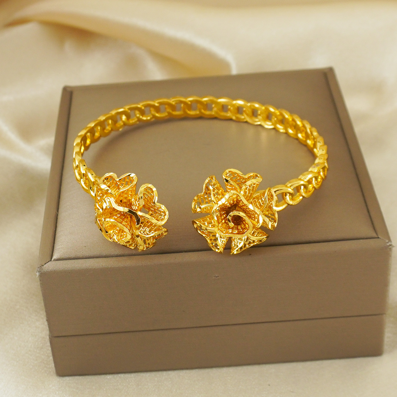 سوار نحاسي مطلي بالذهب الأكثر  - مراجعة Best Jewelry Watches وسعره